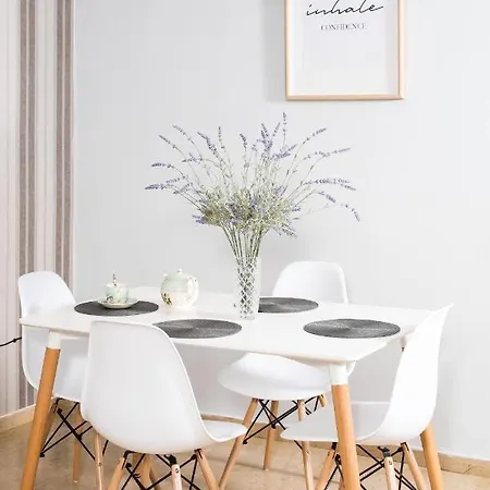 Malvina's Dream - Comfort And Style-central *